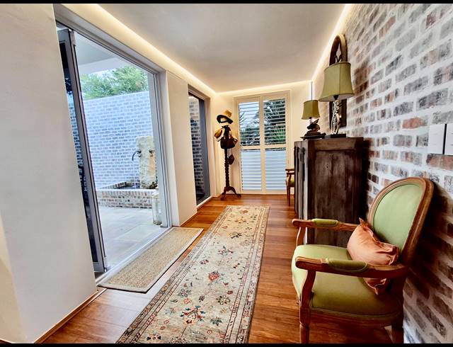 3 BEDROOM HOUSE FOR SALE IN GROTTO BAY